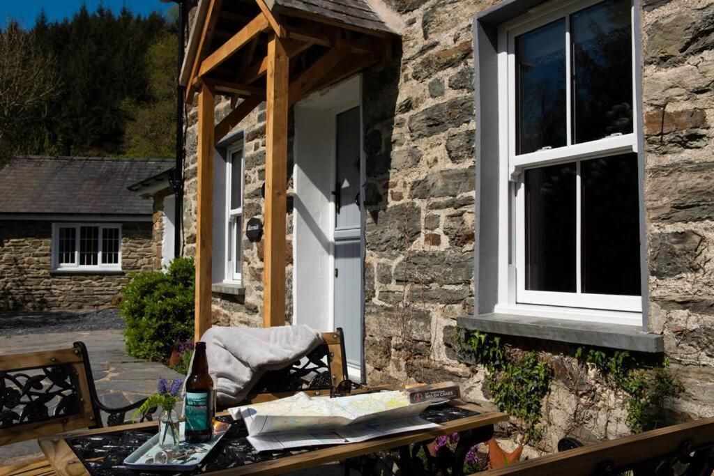 Tanygrisiau Charming Riverside Cottage In Snowdonia National Park מראה חיצוני תמונה